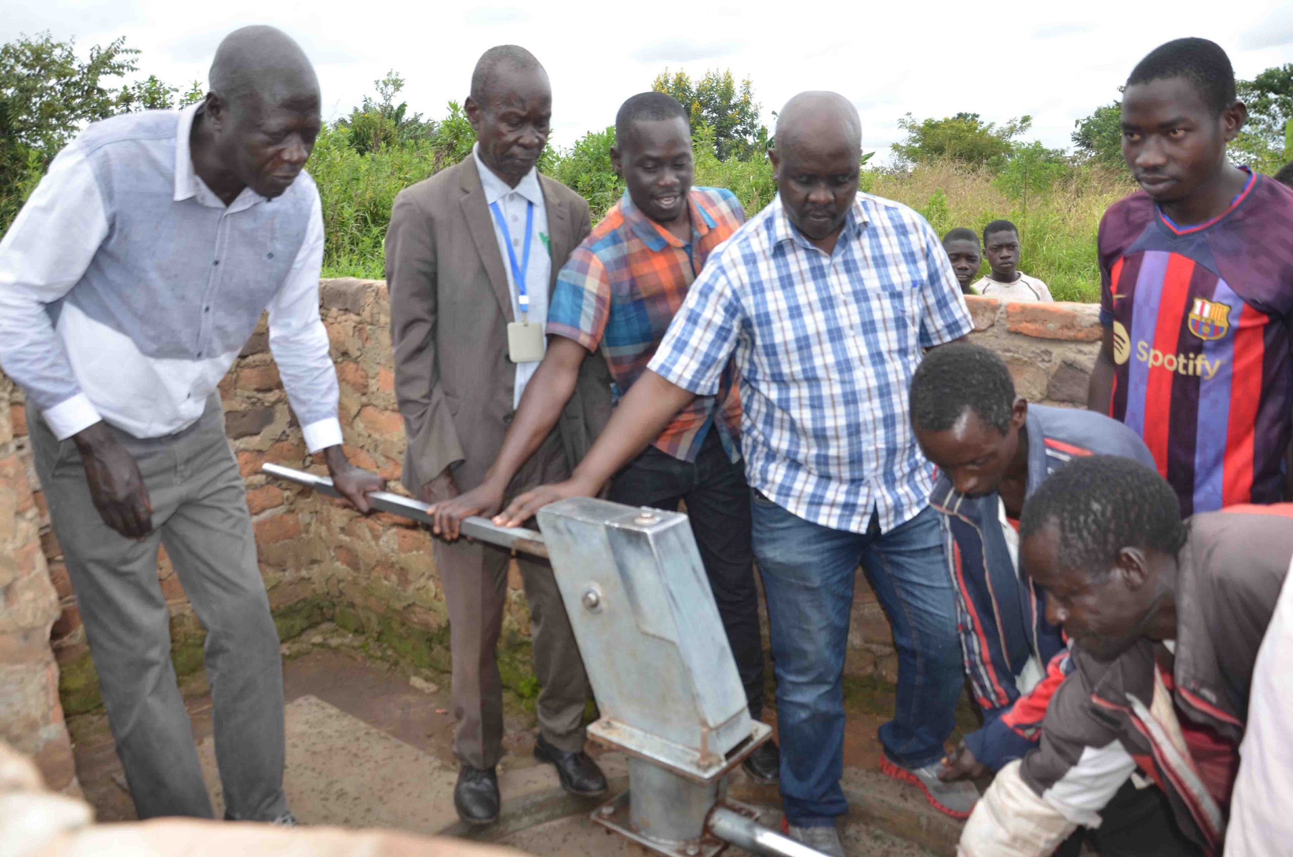 RDC Komakech commissioning the borehole in Myene sub county, Oyam on 14th Nov